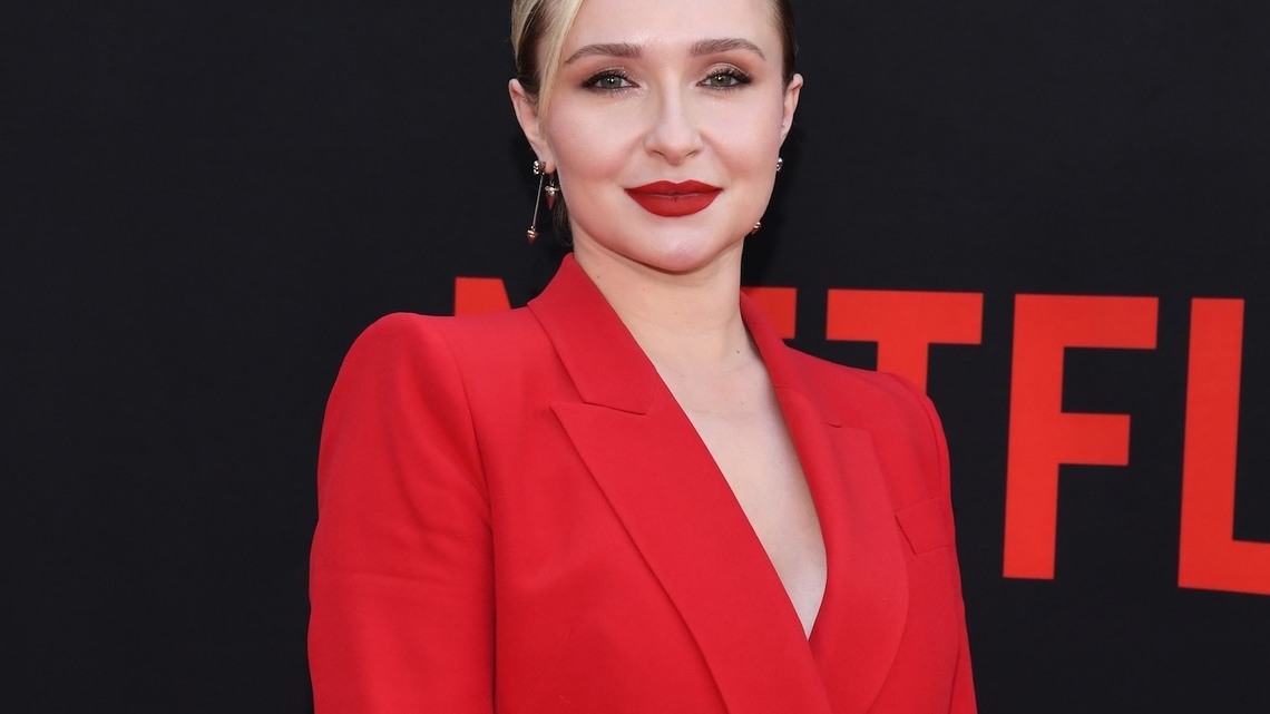 Hayden Panettiere's ‘Second Mother' Calls Actress' Death ‘Devastating' 