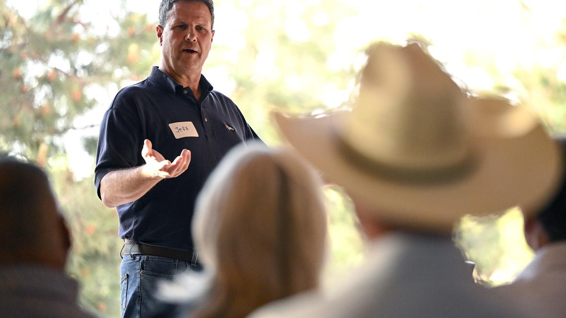 Democrats set sights on US Rep. Jeff Crank's district, which he won by 14 points. Will it matter this year? 