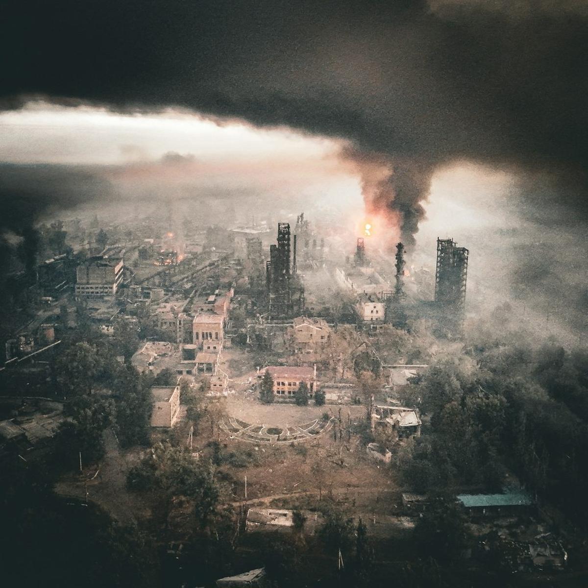  (Photo by Serhii Kalyn via Unsplash) 