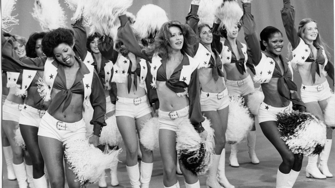 Dallas Cowboys Cheerleaders Pioneer Who Helped Create Their Iconic Look Dies at 96 