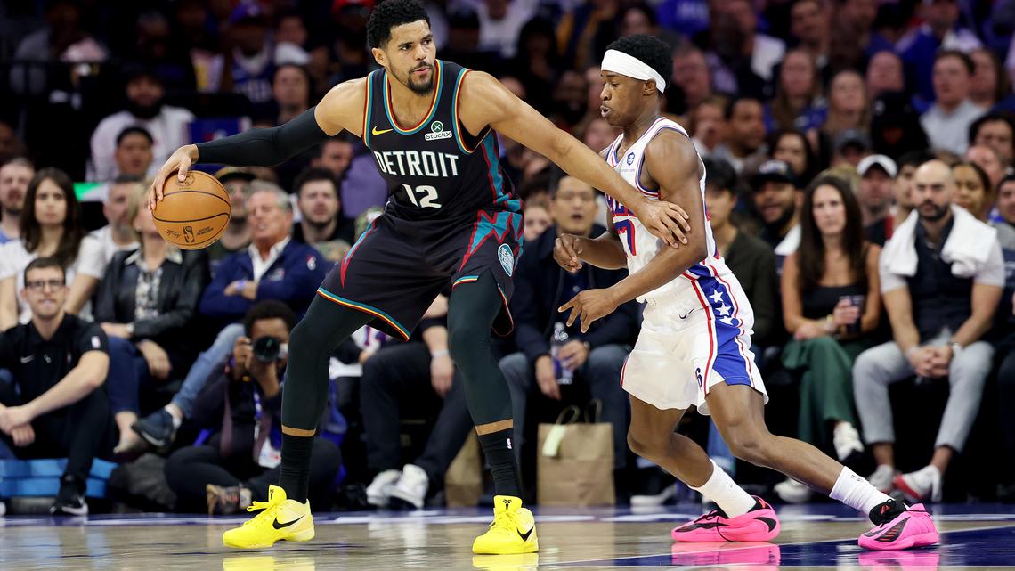 Pistons clinch No. 1 seed in East with blowout victory vs. 76ers 
