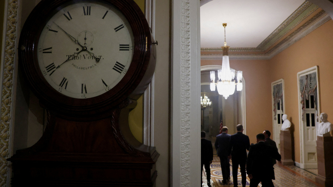 Trump push to end US clock switching hits dead end