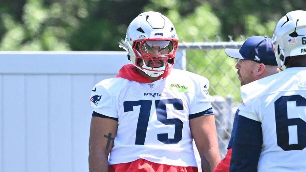  Jun 10, 2026; Foxborough, MA, USA; New England Patriots guard Alijah Vera-Tucker (75) works with coaching staff during minicamp at Gillette Stadium. Mandatory Credit: Eric Canha-Imagn Images | IMAGN IMAGES via Reuters Connect 