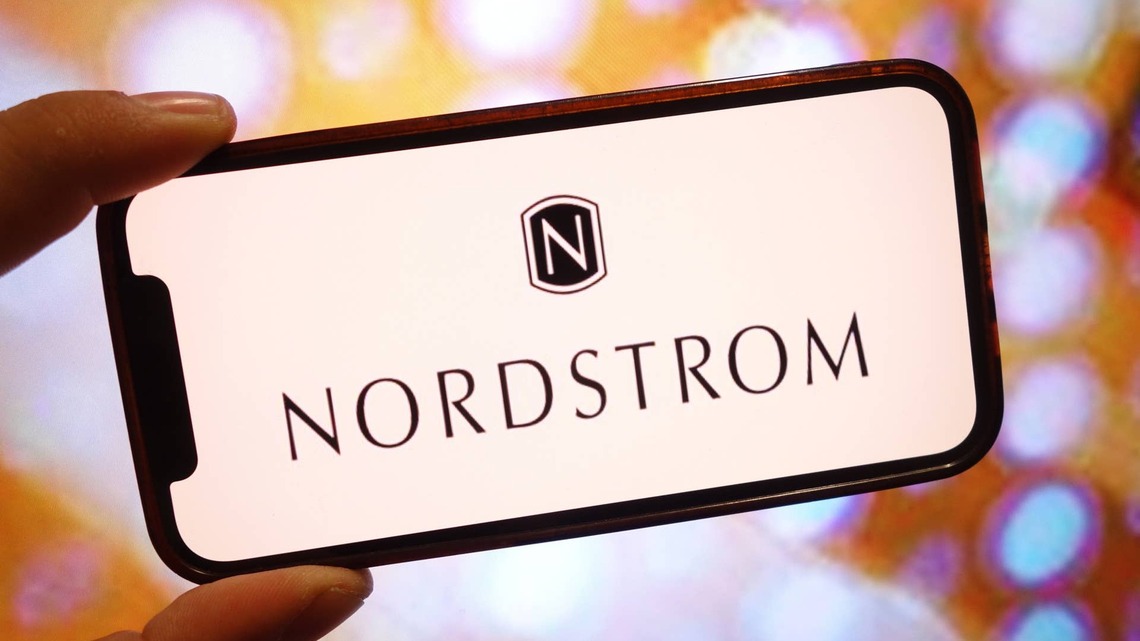 Nordstrom's Weatherman Rain Vest Keeps Your Pup Dry From the Sidewalk to the Trail 