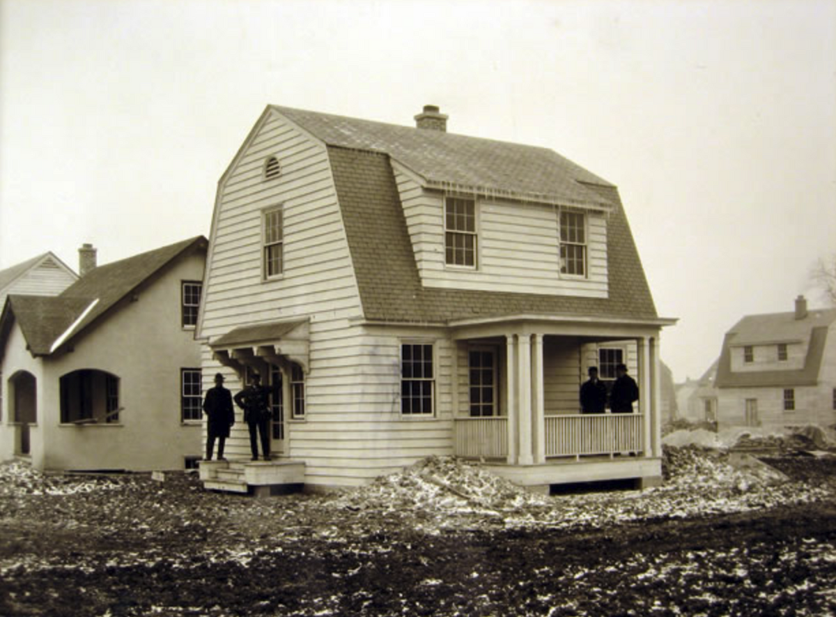  A single-family home in Davenport, Iowa, built by the U.S. Housing Corporation. National Archives 