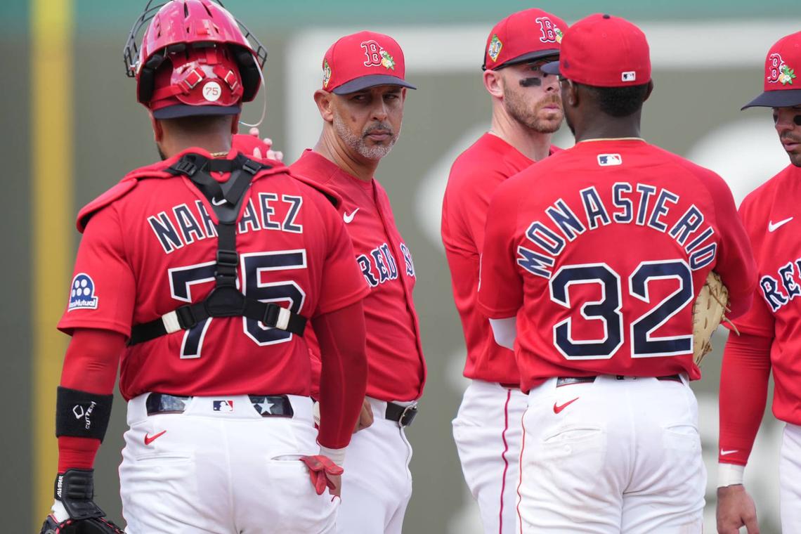  Boston Red Sox manager Alex Cora (13) 
