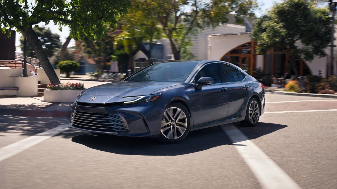 Toyota Camry vs. Honda Accord: Which One Is More Reliable?