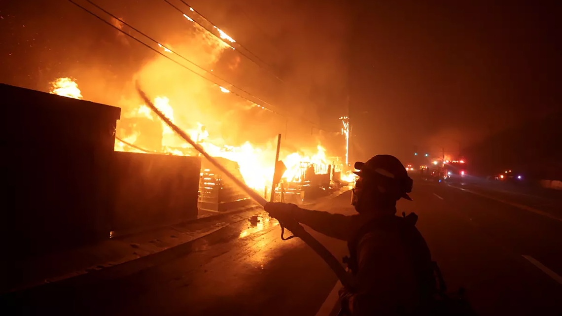 LAFD acknowledges missteps involving Palisades fire following independent investigation 