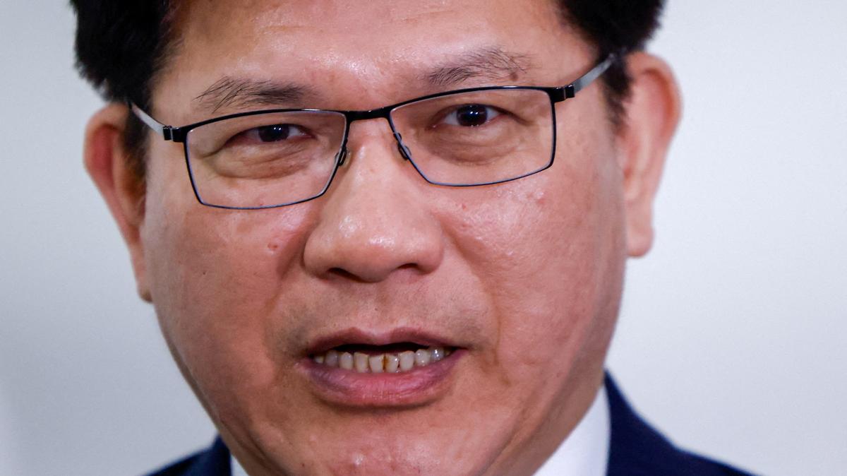FILE PHOTO: Taiwan's Foreign Minister Lin Chia-Lung takes questions from the members of the media in Taipei, Taiwan November 20, 2025. REUTERS/Ann Wang/File Photo