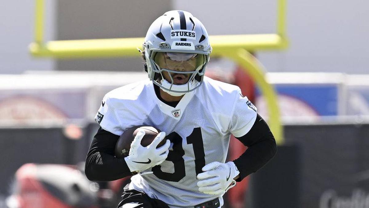  May 20, 2026; Henderson, NV, USA; Las Vegas Raiders safety Treydan Stukes (31) practices during organized team activities at Intermountain Health Performance Center. Mandatory Credit: Candice Ward-Imagn Images | Candice Ward-Imagn Images 