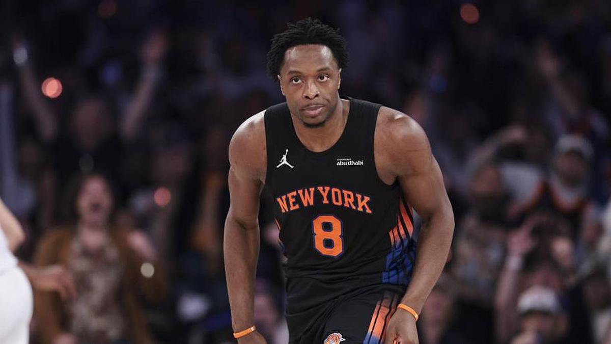  May 21, 2026; New York, New York, USA; New York Knicks forward Og Anunoby (8) reacts during the second quarter of game two of the eastern conference finals of the 2026 NBA playoffs against the Cleveland Cavaliers at Madison Square Garden. | Vincent Carchietta-Imagn Images 