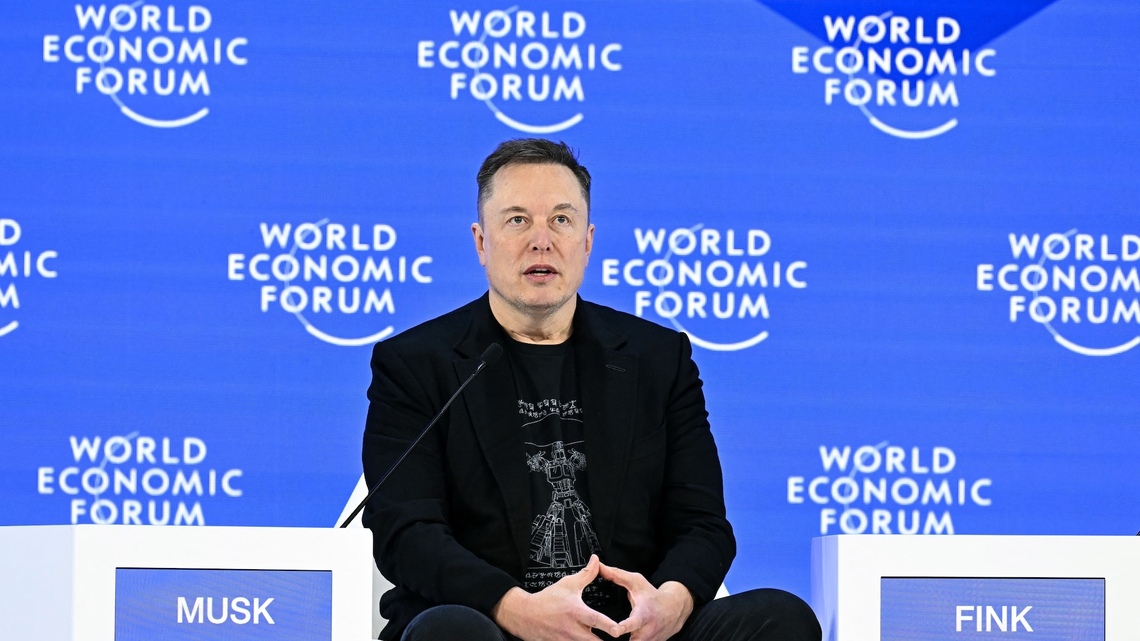 Elon Musk becomes 1st-ever trillionaire after SpaceX hits stock market