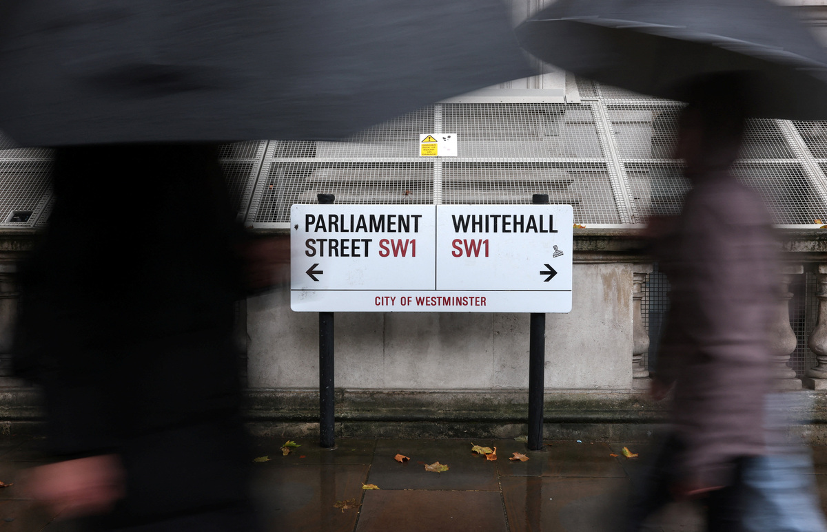 Government websites go dark after AI-discovered flaw sparks security ...