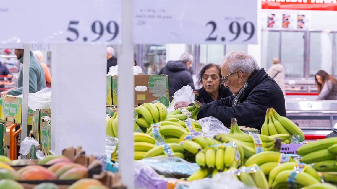 Costco stock price shocks market despite major blowout quarter 
