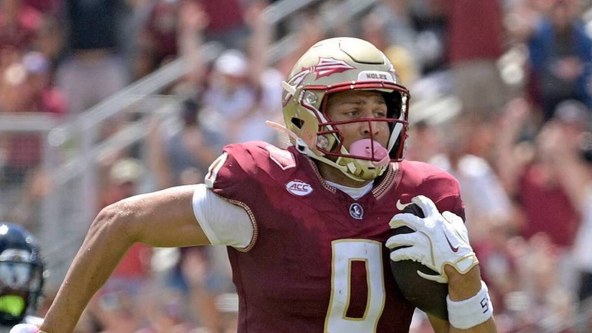  Sep 6, 2025; Tallahassee, Florida, USA; Florida State Seminoles wide receiver Duce Robinson (0) catches a touchdown during the first half against the East Texas A&M at Doak S. Campbell Stadium. Mandatory Credit: Melina Myers-Imagn Images | IMAGN IMAGES via Reuters Connect 