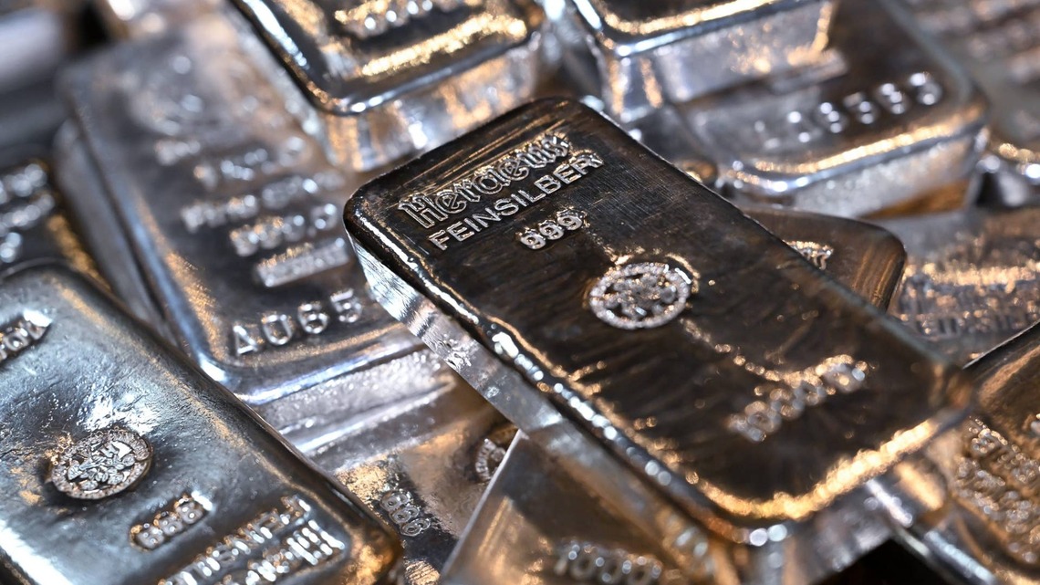 Silver price hits new low, here is what comes next 