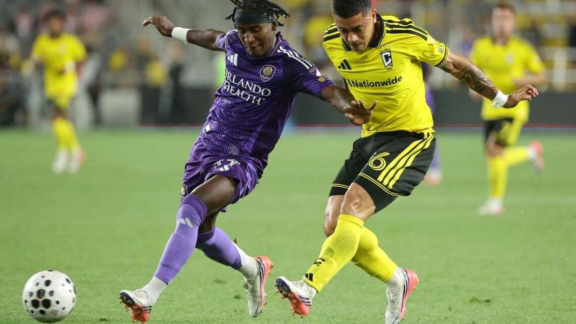 Stingy Orlando City try to slow thriving Revolution