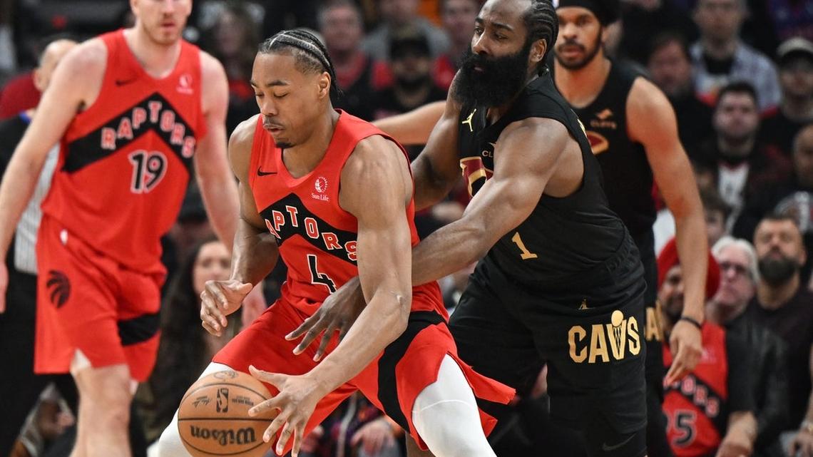 Raptors win low-scoring Game 4 over Cavaliers to level series 