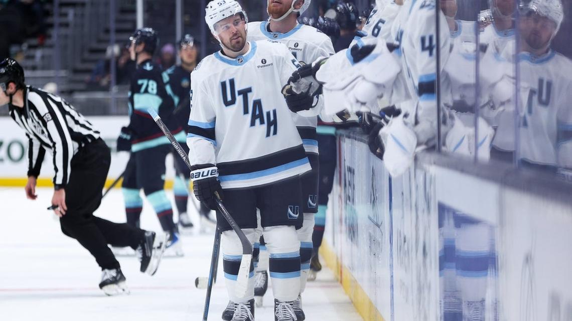 Mammoth getting hot at right time with visit to Canucks up next 