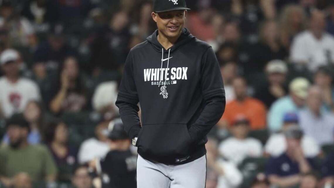 Long delay doesn't stop White Sox in runaway win over Tigers 