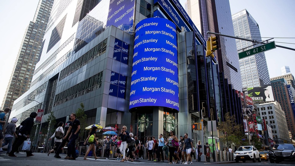  Morgan Stanley's record revenue and surging wealth management profits give its CEO confidence to set even higher growth targets. 