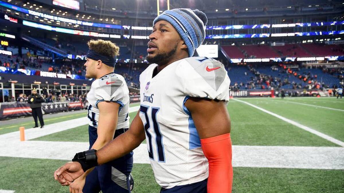  Tennessee Titans free safety Kevin Byard (31) and cornerback Elijah Molden (24) leave the field after losing to the Patriots at Gillette Stadium Sunday, Nov. 28, 2021 in Foxborough, Mass. Titans Patriots 129 | USA TODAY Network via Reuters Connect 