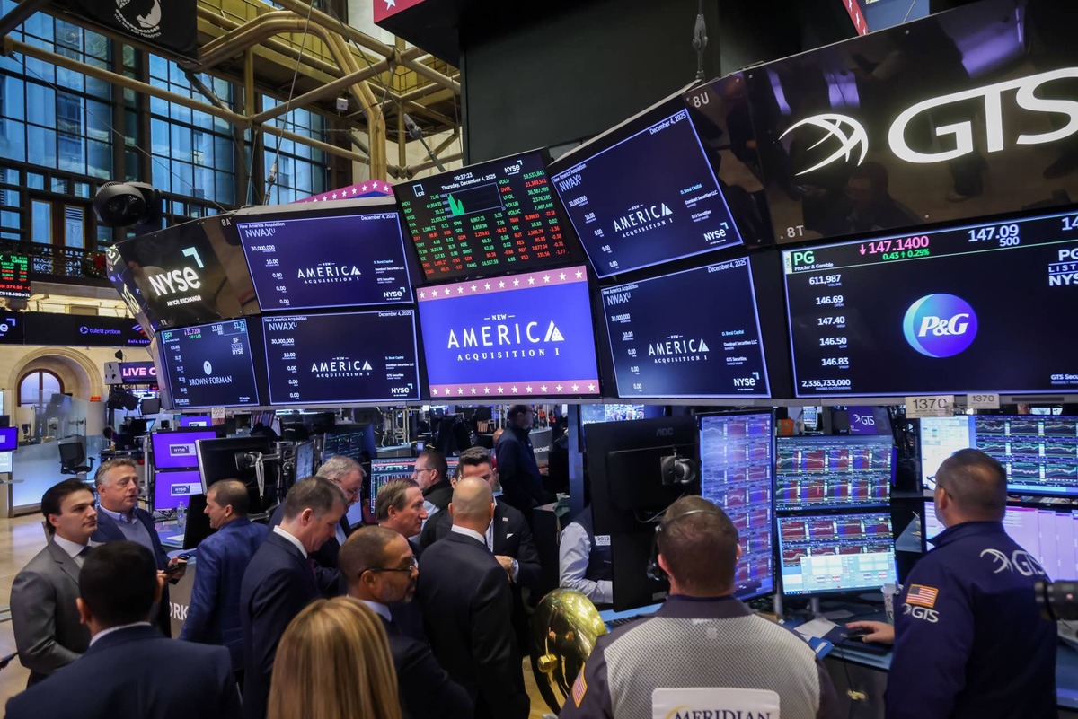  The first-quarter 2026 earnings season that prompted Yardeni's revision was unusually strong by historical standards. Nagle/Getty Images