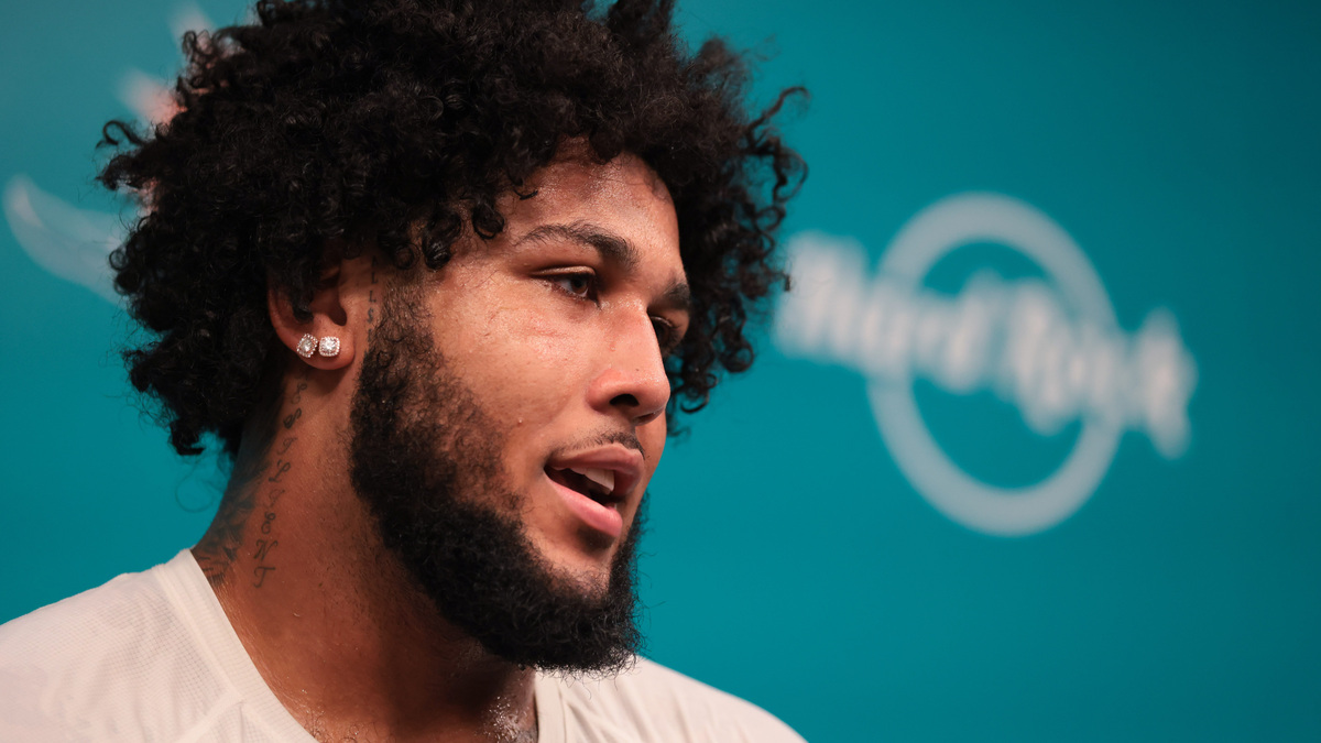 Dolphins cornerback JuJu Brents in concussion protocol