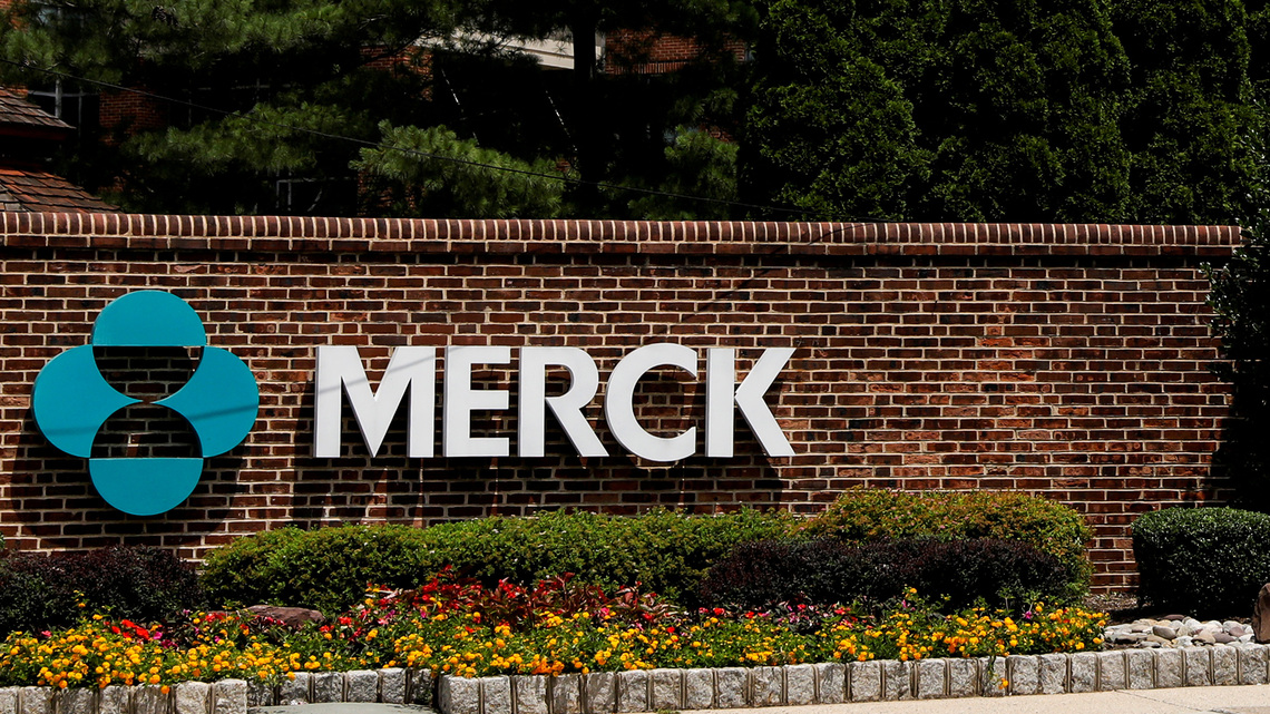 Merck licenses experimental HIV pill to generic makers in 129 countries 