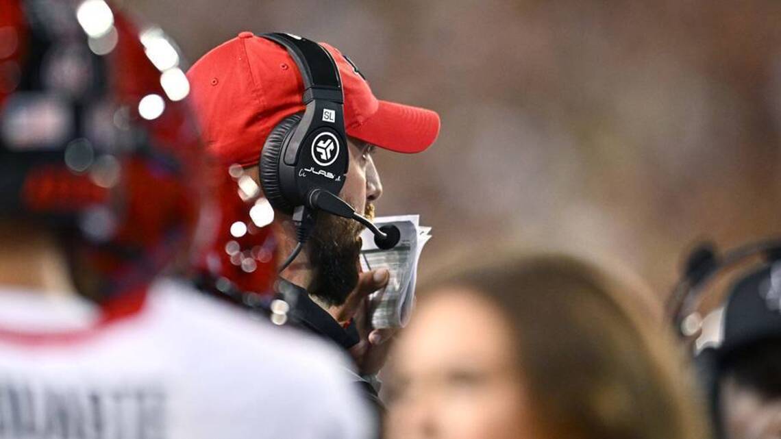 San Diego State coach Sean Lewis hints at quarterback shakeup ahead of Fresno State game