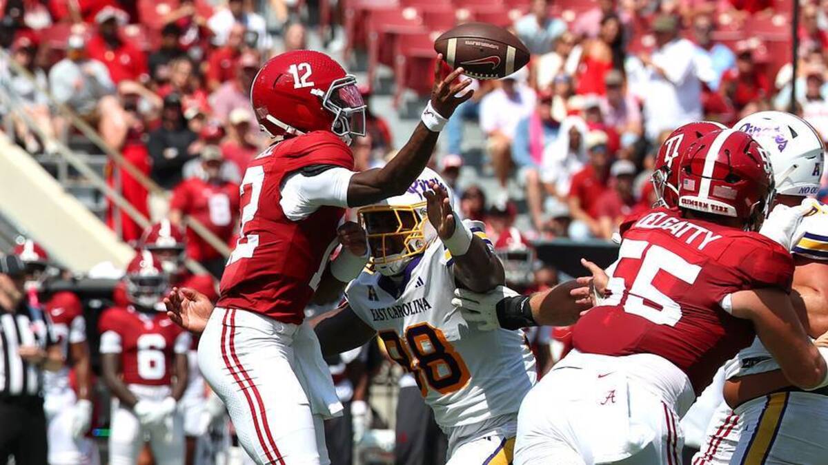 How Alabama is Prepping Keelon Russell, New Offensive Line for First SEC Road Start