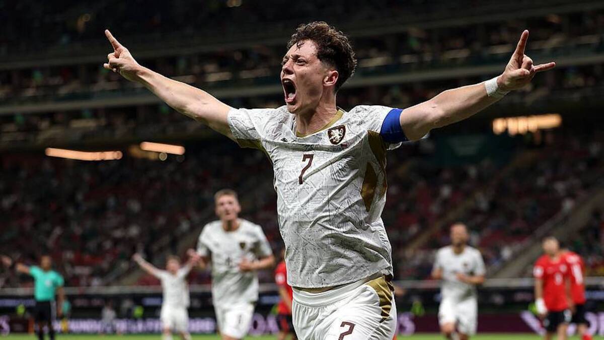  Czechia will view Thursday's match as must-win. | Molly Darlington/Getty Images 