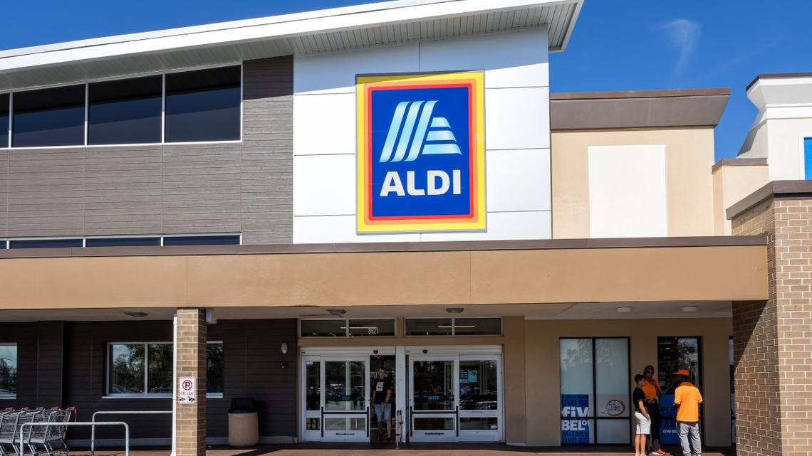 Aldi's 3-Tier Floral Serving Piece Is the Stuff of Your Whimsical Tea Party Dreams 