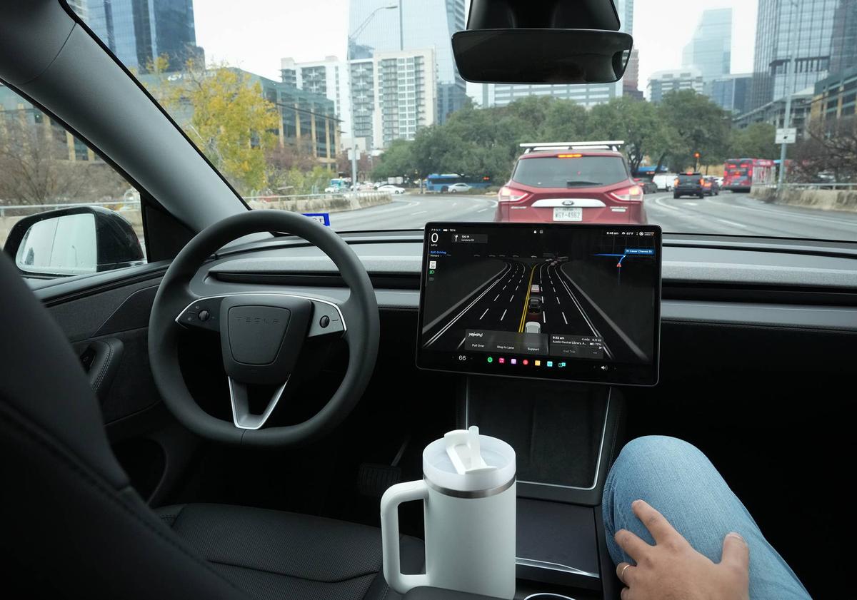  Tesla is still using human safety operators in some of its Robotaxis in Austin. 