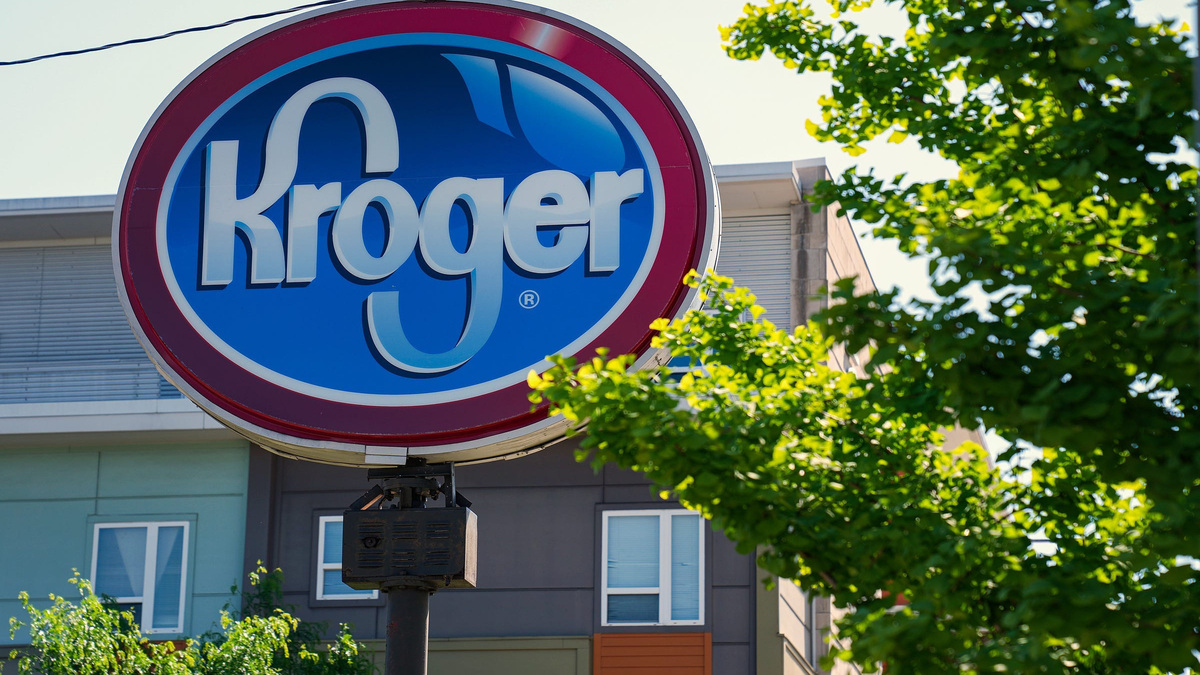 Kroger cracks customer experience top 50 but topped by key competitor