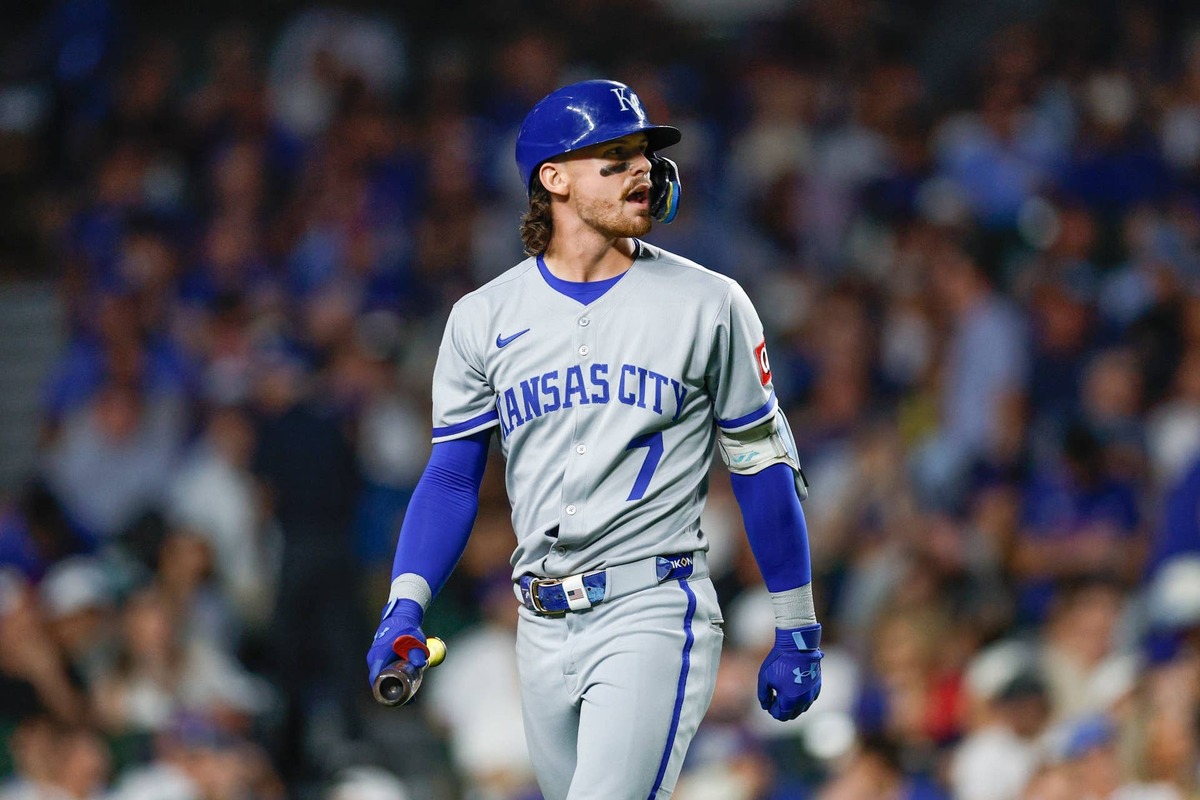  Kansas City Royals shortstop Bobby Witt Jr. (7)
