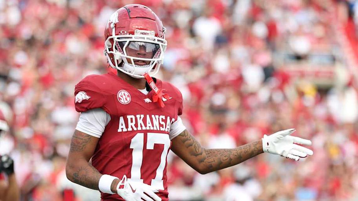  Sep 6, 2025; Little Rock, Arkansas, USA; Arkansas Razorbacks wide receiver Jalen Brown (17) lines up during the second quarter against the Arkansas State Red Wolves at War Memorial Stadium. Mandatory Credit: Nelson Chenault-Imagn Images | Nelson Chenault-Imagn Images 