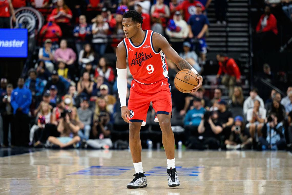  Los Angeles Clippers guard Bennedict Mathurin (9) © William Liang-Imagn Images 