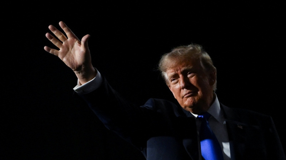 Trump approval up from record low, but outlook sours for Republicans, Reuters/Ipsos poll finds 