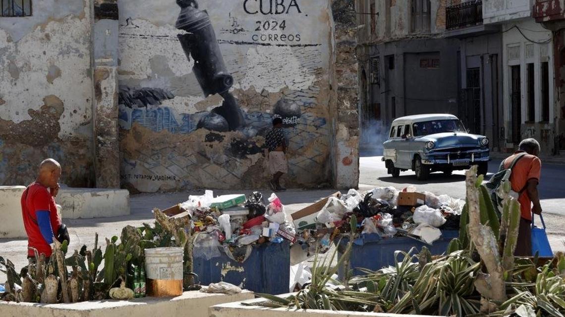 Tanker with Russian oil skips Cuba, docks in Venezuela; 2nd in limbo 