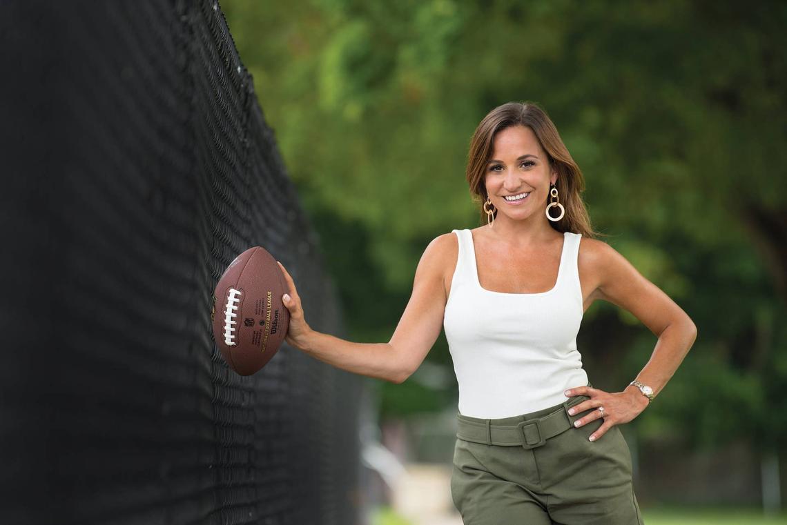  ESPN's Dianna Russini photographed for (201) Magazine at Northern Valley Regional High School in Old Tappan. © Mitsu Yasukawa/Northjersey.com via Imagn Content Services, LLC. 