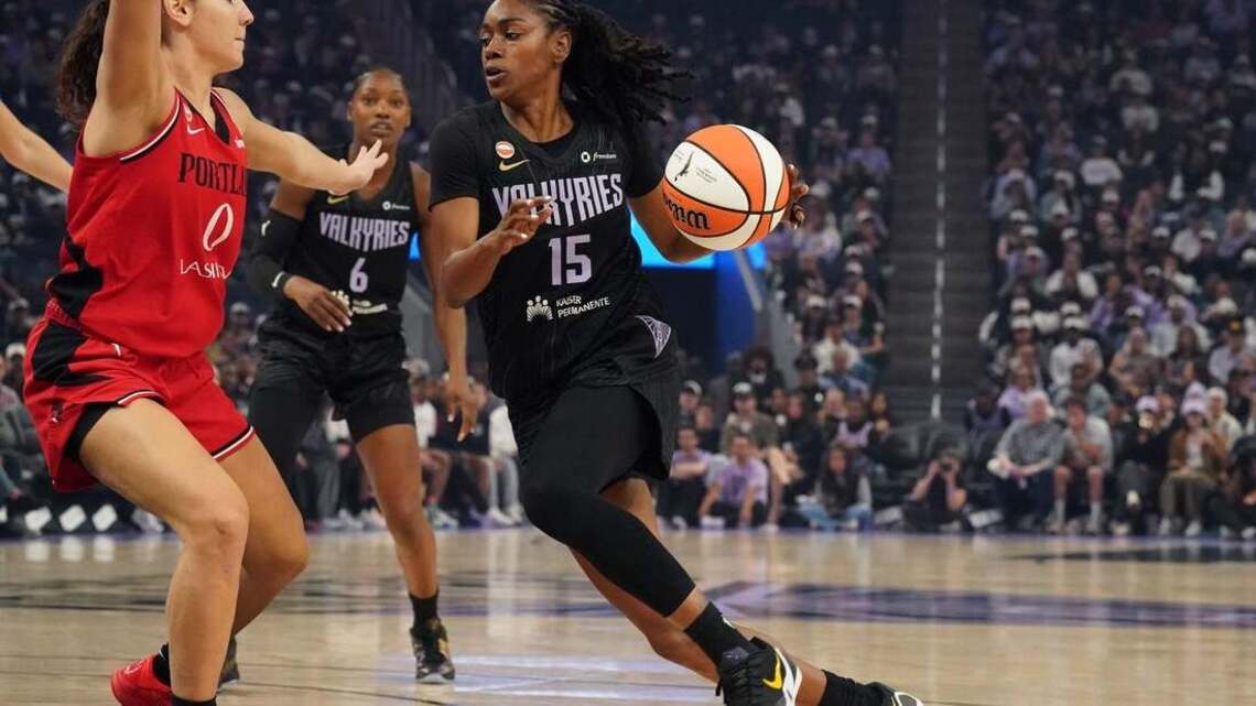 Led by Kaitlyn Chen, short-handed Valkyries top Fire for 5th straight win
