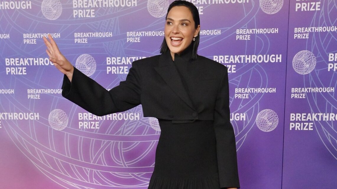 Watch: Gal Gadot races to save her son in 'The Runner' 