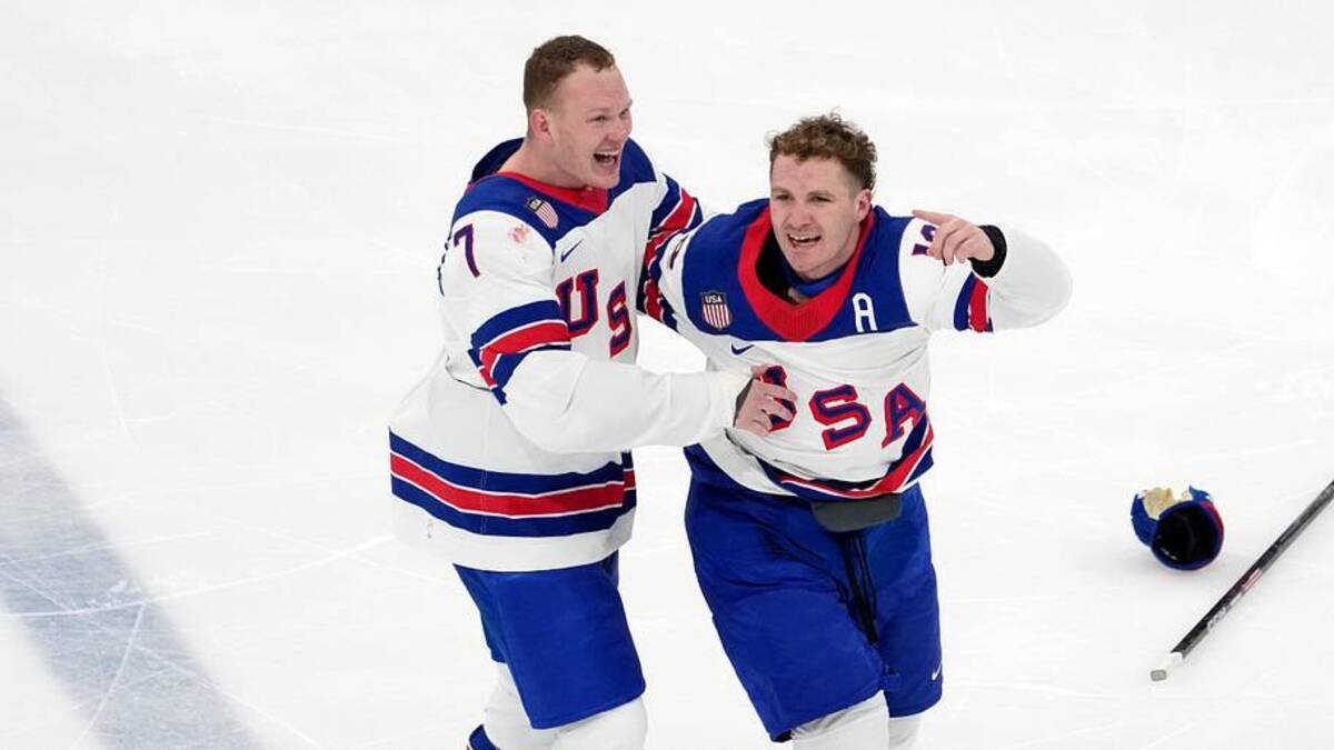  Brady and Matthew Tkachuk won a gold medal together, now they will team up on the Panthers | James Lang-Imagn Images 