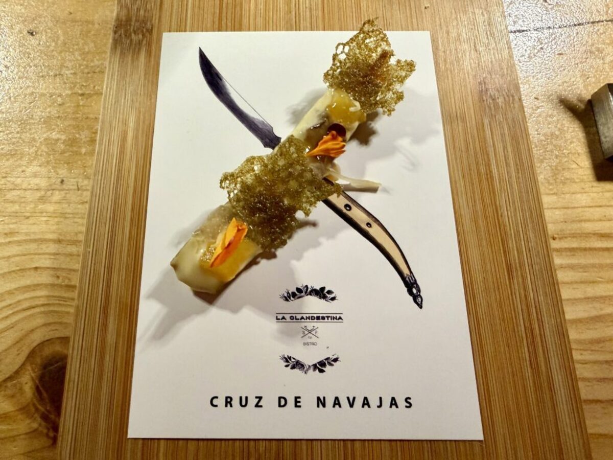  Spain’s 2023 Tapas of the Year is La Clandestina’s razor clam. Photo credit: Cathy Bennett Kopf 
