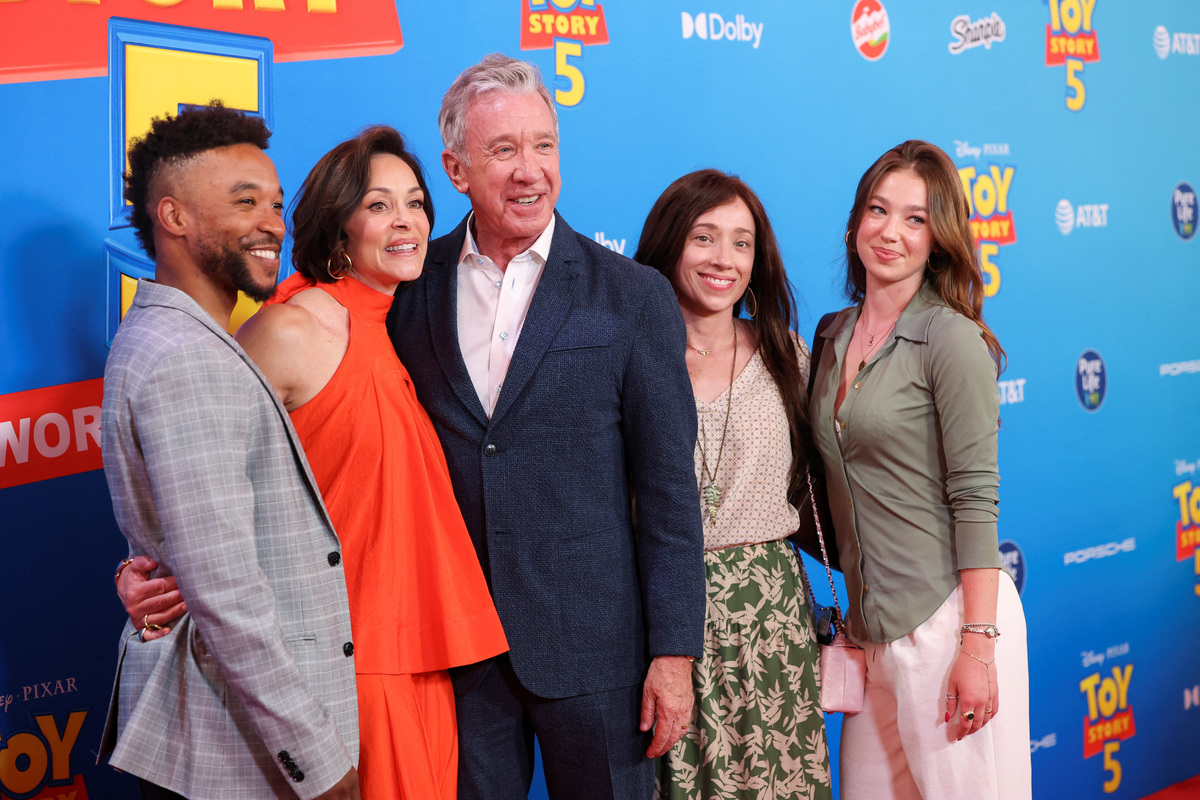 Cast member Tim Allen, his wife Jane Hajduk, and his daughters Katherine Allen and Elizabeth Allen Dick attend a premiere for the film Toy Story 5 in Los Angeles, California, U.S., June 9, 2026. REUTERS/Mario Anzuoni