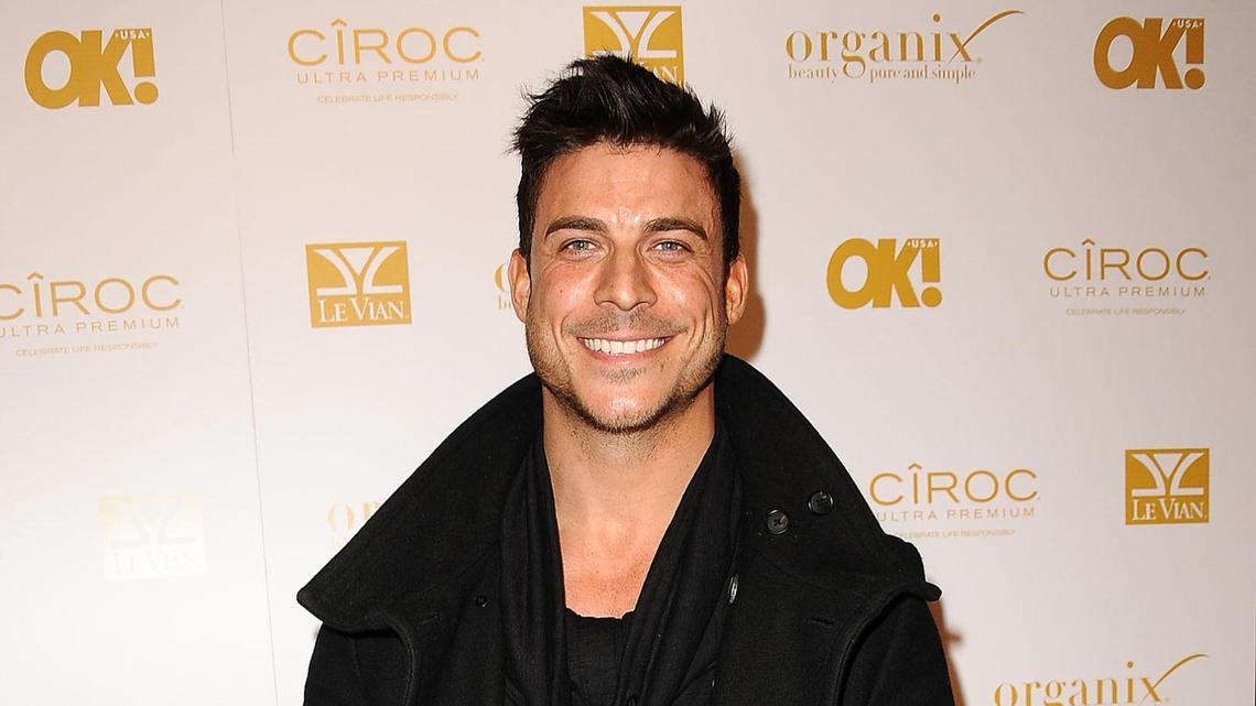 Us Weekly’s 5 Hot Stories: Jax Taylor Reveals Cocaine Addiction, Meghan Markle’s Netflix Show