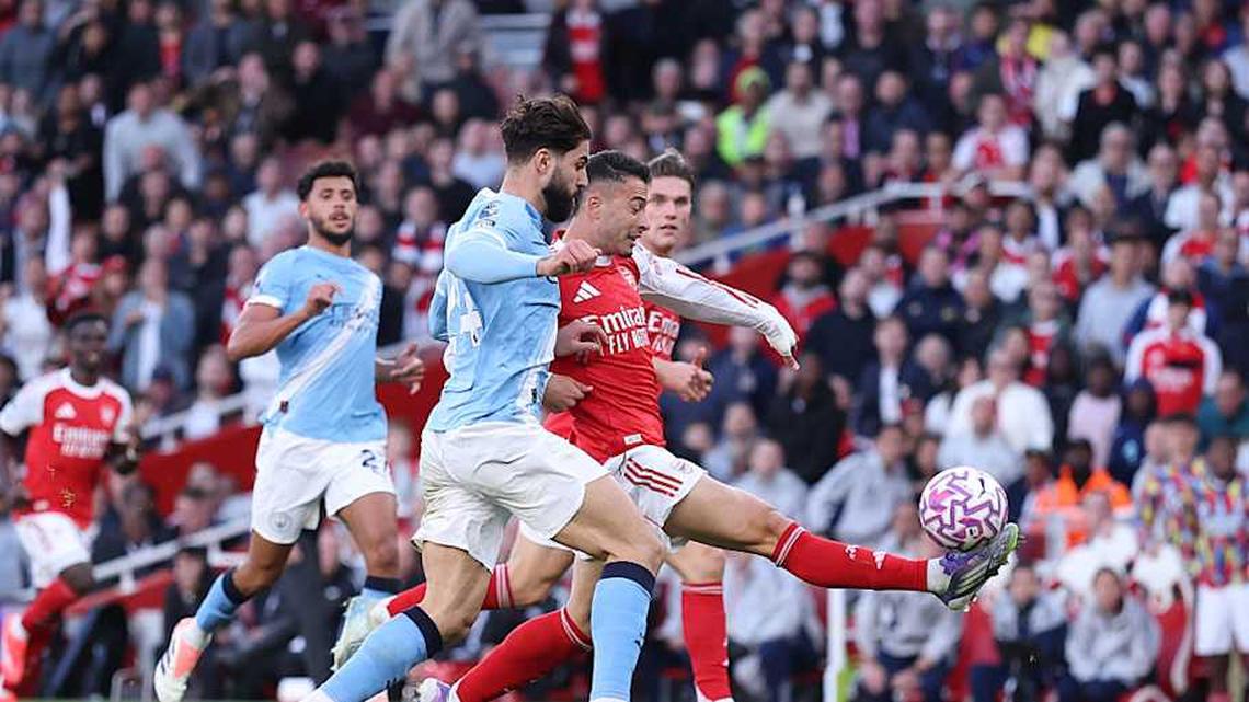  Gabriel Martinelli salvaged a point late. | Catherine Ivill/AMA/Getty Images 
