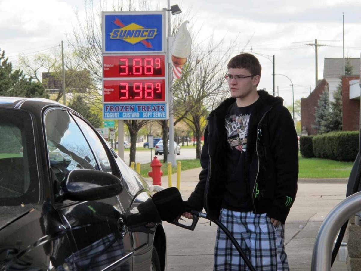  Nationwide, self-service regular is running below $3.90 a gallon - though Californians are still paying nearly $5.60 as of Monday morning.