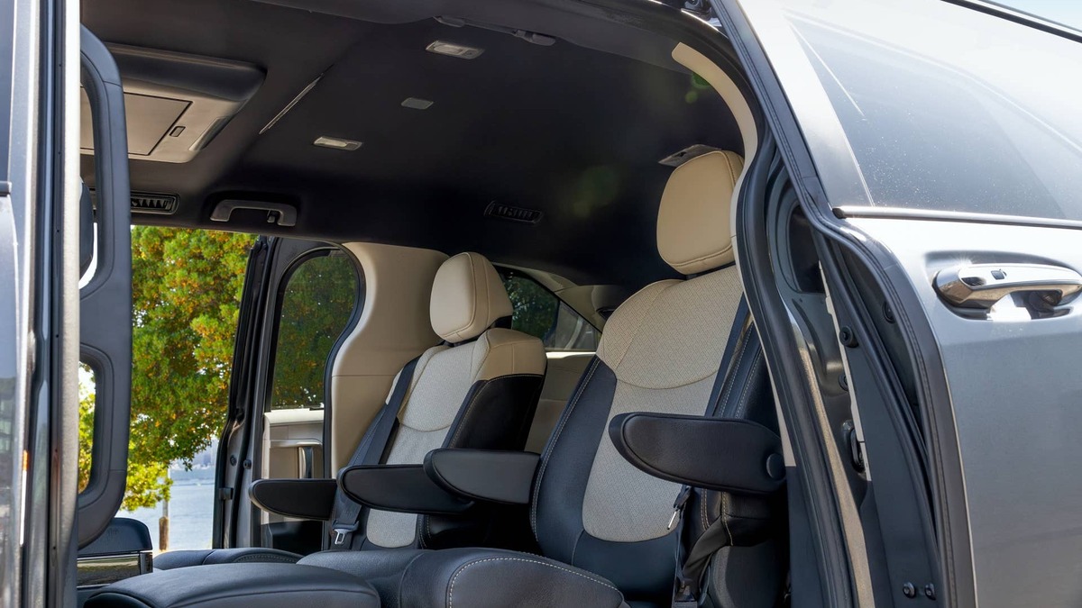 Toyota Recalls 228,000 Siennas Because Rear Seatbacks May Unlock in a Crash